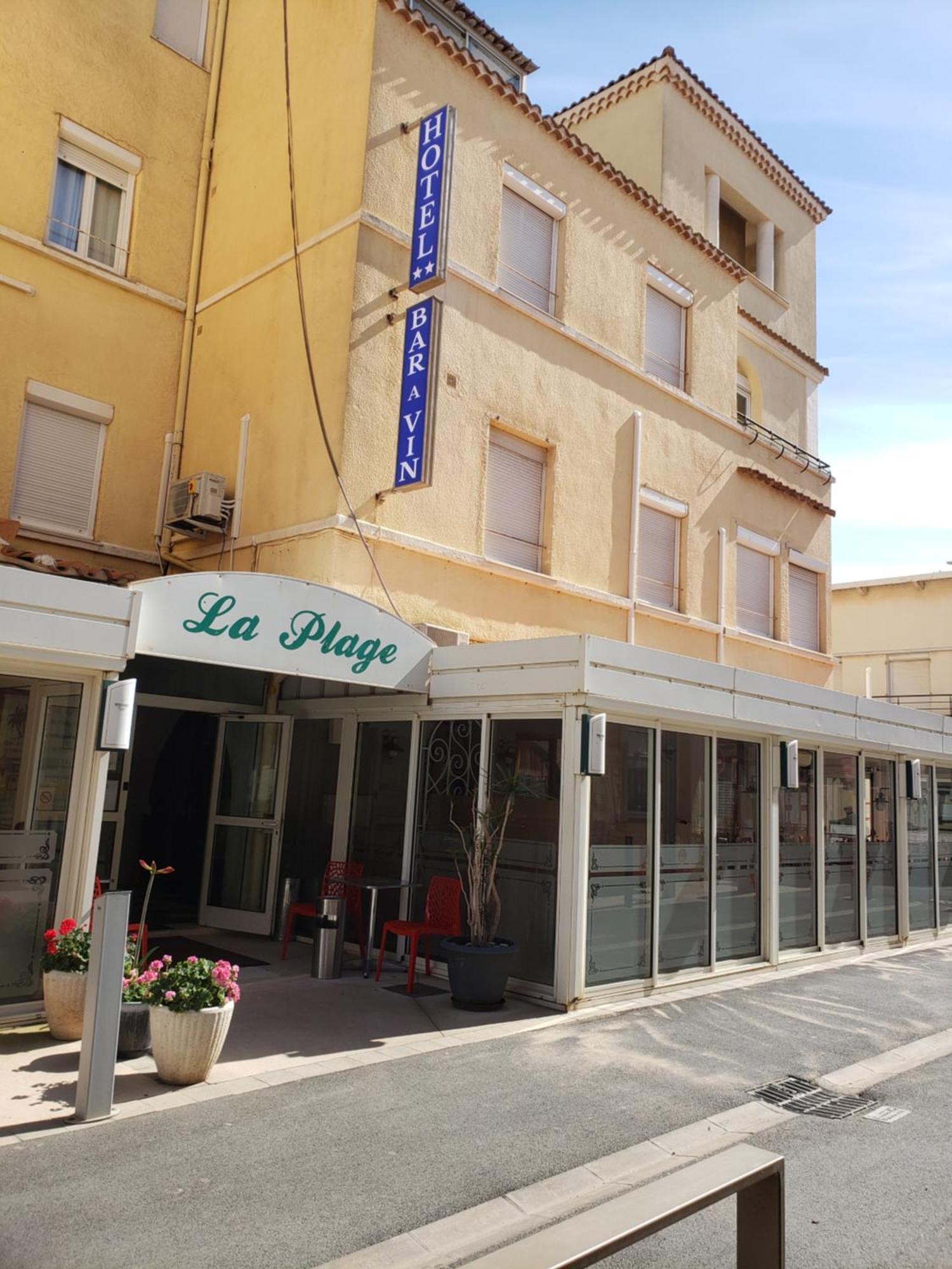 Hotel De La Plage 2 Etoiles Valras-Plage Dış mekan fotoğraf