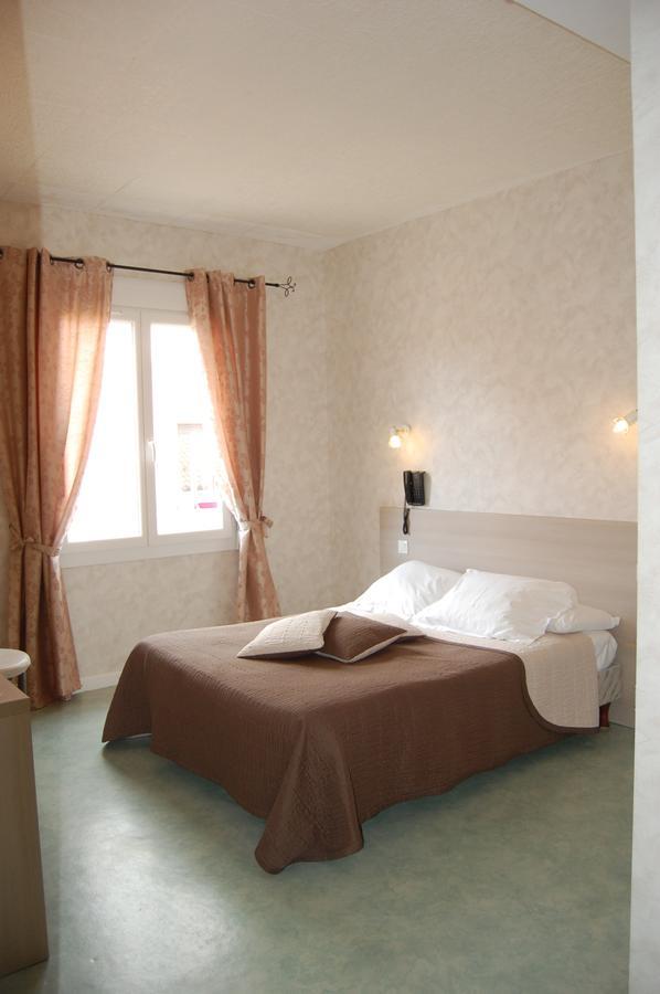 Hotel De La Plage 2 Etoiles Valras-Plage Dış mekan fotoğraf